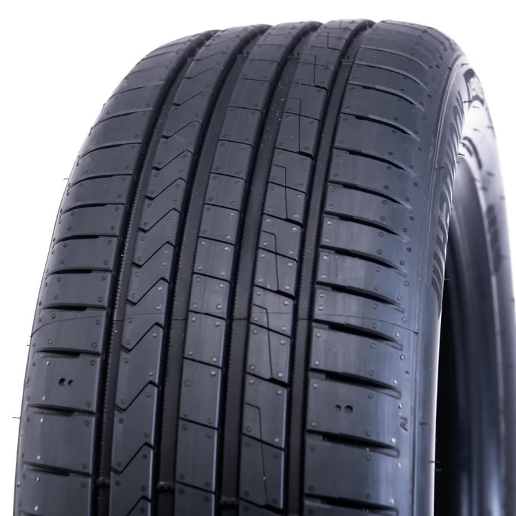 لاستیک هانکوک 235/55/19