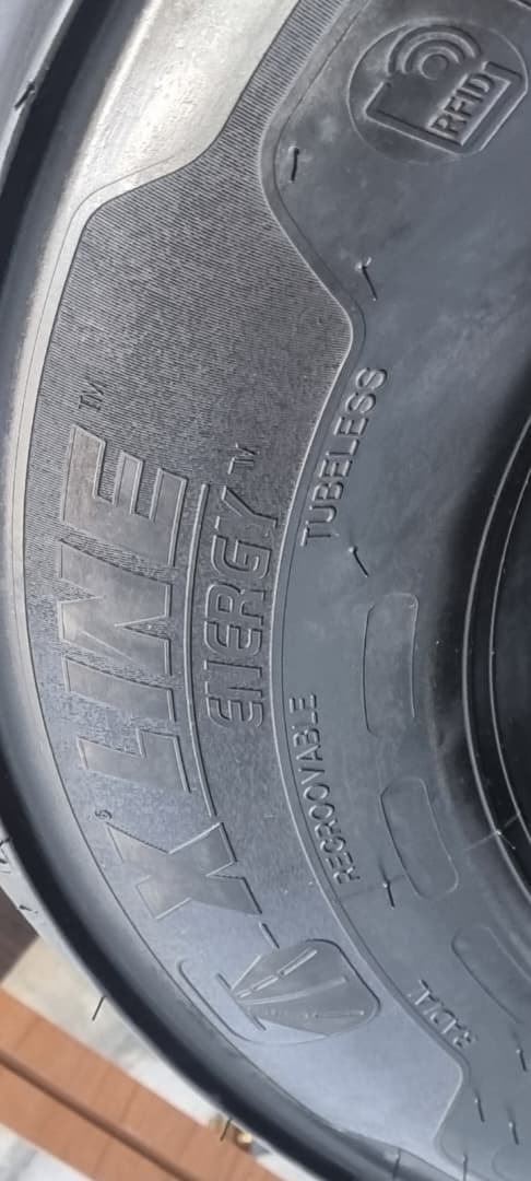 لاستیک 385/55/22.5 میشلن X line Energy T (گل جلو)